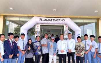 Komisi V DPRD Jabar Hadiri Peluncuran Sekolah Garuda Transformasi di SMA Cahaya Rancamaya Kota Bogor