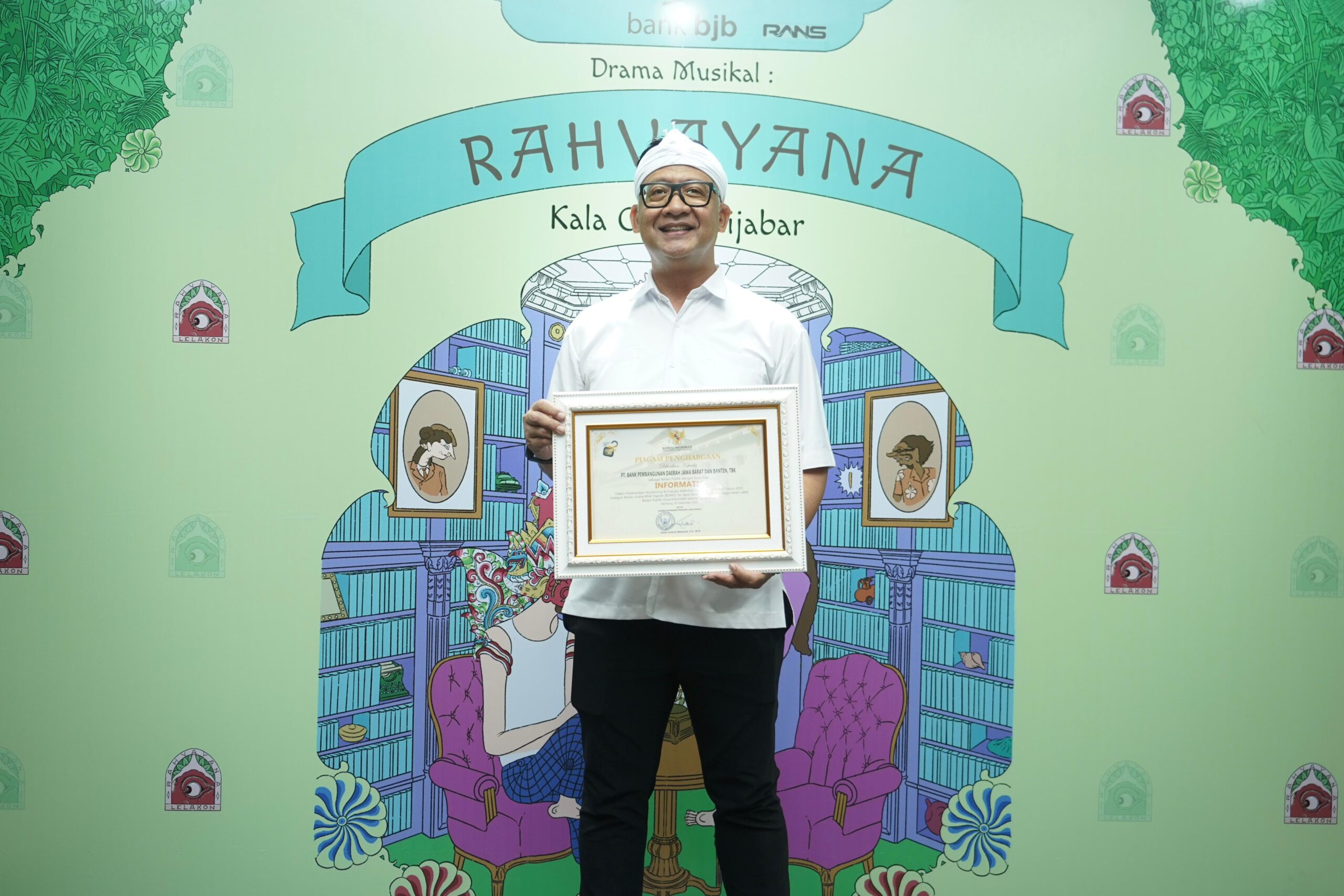 Penghargaan Keterbukaan Informasi Publik dari KIP